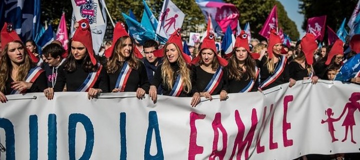 ერთსქესიანი ქორწინების საწინააღმდეგო მარში პარიზში